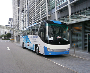 五洲龍F(tuán)DG61102EV純電動(dòng)豪華旅游大巴